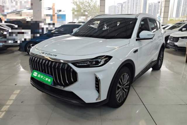 Used JETOUR X70 PLUS 2023 1.5T DCT Brave PLUS 7-Seater