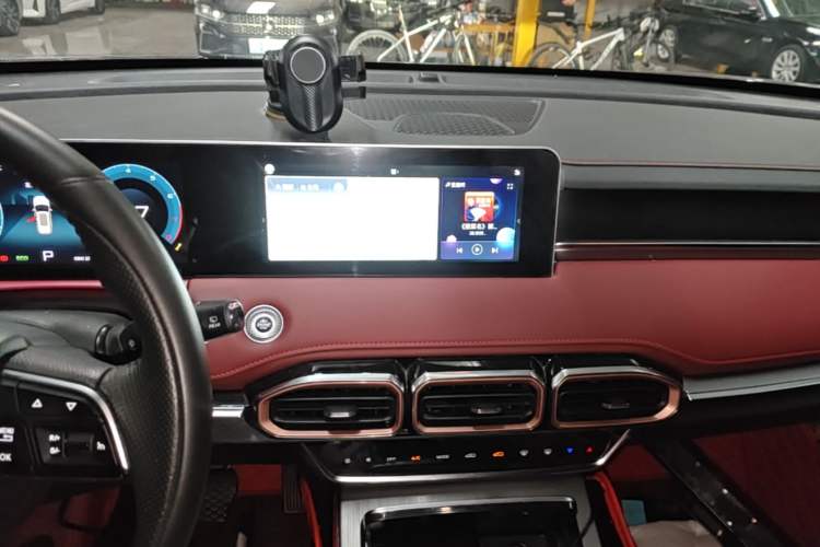 Used JETOUR X70 PLUS 2024 Champion Edition 1.5T DCT Champion MAX 5-Seater Audio And AC Panel
