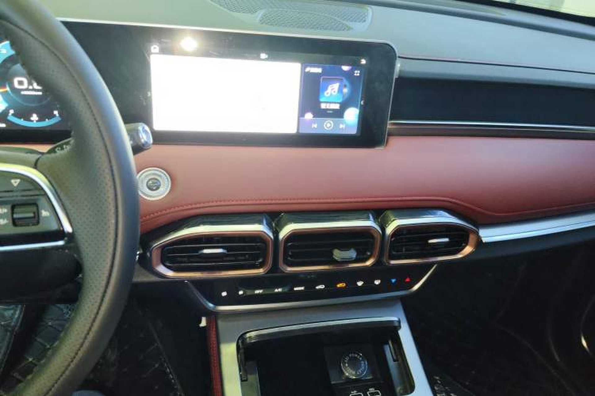 Used JETOUR X70 PLUS 2024 Champion Edition 1.5T DCT Champion MAX 5-Seater Audio And AC Panel
