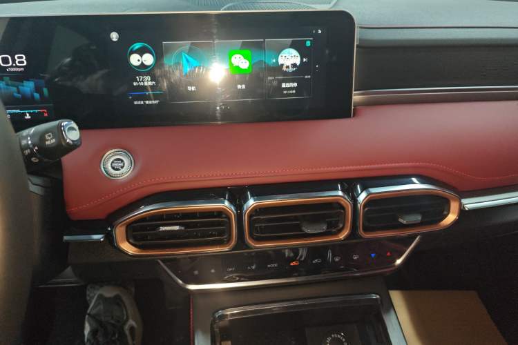 Used JETOUR X70 PLUS 2024 Champion Edition 1.5T DCT Champion PRO 5-Seater Audio And AC Panel