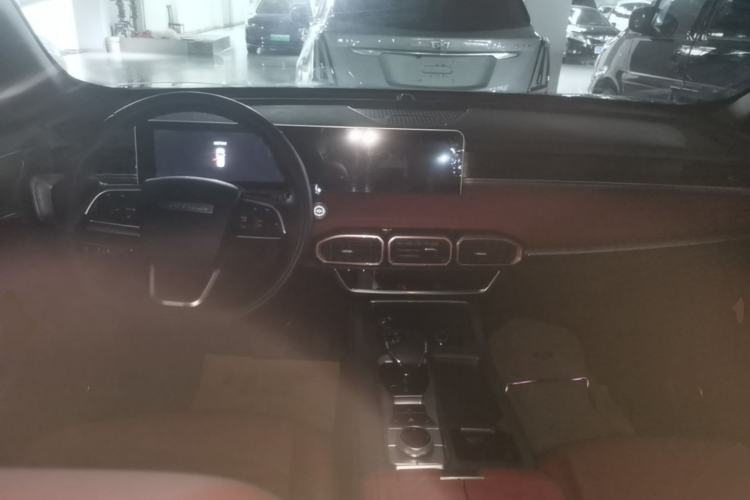 Used JETOUR X70 PLUS 2024 Champion Edition 1.5T DCT Champion PRO 5-Seater Center Console