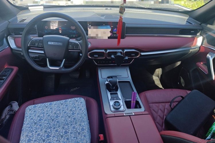 Used JETOUR X70 PLUS 2024 Champion Edition 1.5T DCT Champion MAX 7-Seater Center Console