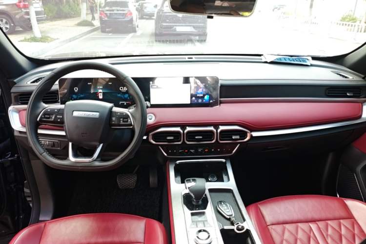 Used JETOUR X70 PLUS 2024 Champion Edition 1.5T DCT Champion MAX 7-Seater Center Console