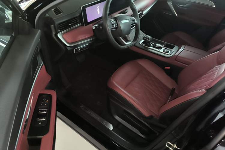 Used JETOUR X70 PLUS 2024 Champion Edition 1.5T DCT Champion PRO 7-Seater Driver Seat