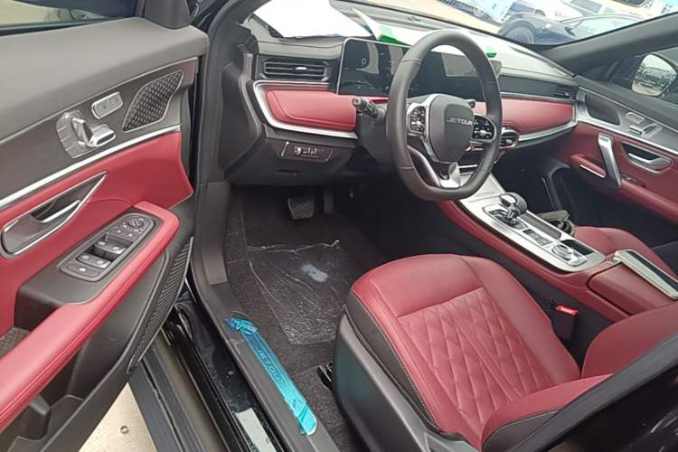 Used JETOUR X70 PLUS 2024 Champion Edition 1.5T DCT Champion MAX+ 5-seater Driver Seat