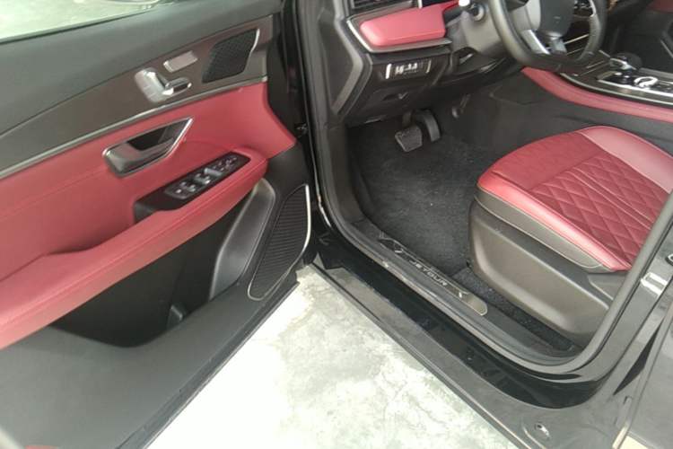 Used JETOUR X70 PLUS 2024 Champion Edition 1.5T DCT Champion MAX 7-Seater Driver Seat