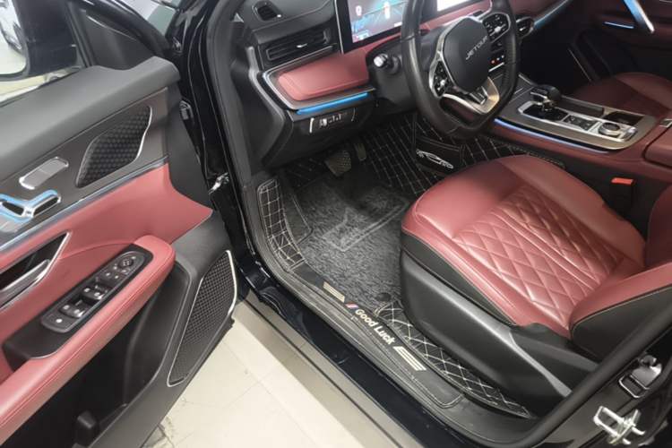 Used JETOUR X70 PLUS 2024 Champion Edition 1.6T DCT Champion ULTRA 5-Seater Driver Seat