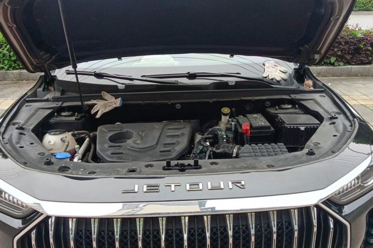 Used JETOUR X70 PLUS 2024 Champion Edition 1.5T DCT Champion MAX 7-Seater Engine Bay
