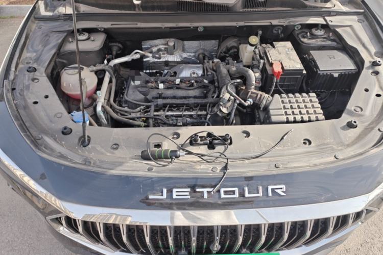 Used JETOUR X70 PLUS 2024 Champion Edition 1.5T Manual Champion 5-Seater Engine Bay