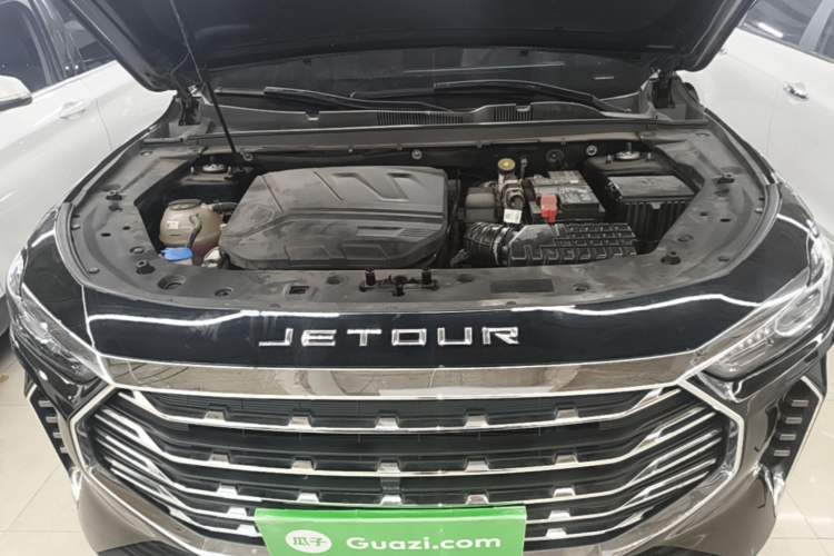 Used JETOUR X70 PLUS 2024 1.6T DCT Luxury Edition 7-Seater Engine Bay