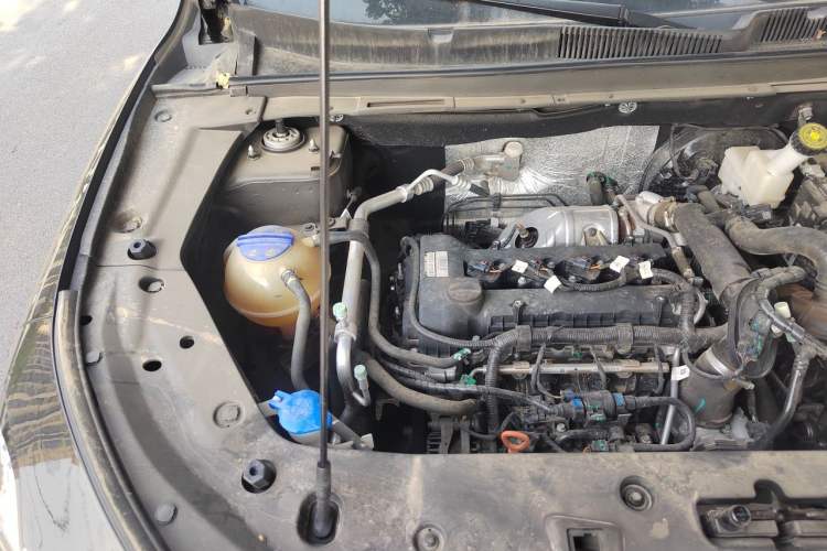 Used JETOUR X70 PLUS 2024 Champion Edition 1.5T DCT Champion PRO 5-Seater Engine Bay Right