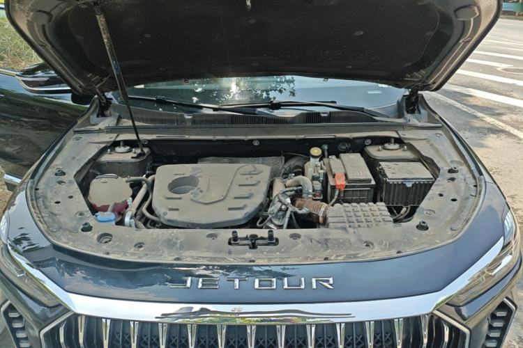 Used JETOUR X70 PLUS 2024 Champion Edition 1.5T DCT Champion MAX+ 5-seater Engine Bay