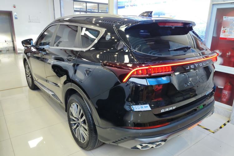 Used JETOUR X70 PLUS 2024 Champion Edition 1.5T DCT Champion MAX 5-Seater Exterior 2