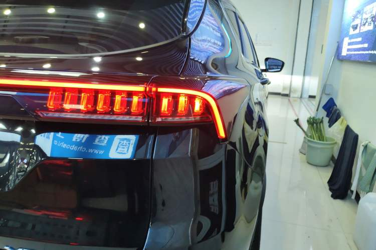Used JETOUR X70 PLUS 2024 Champion Edition 1.5T DCT Champion MAX 5-Seater Exterior 3