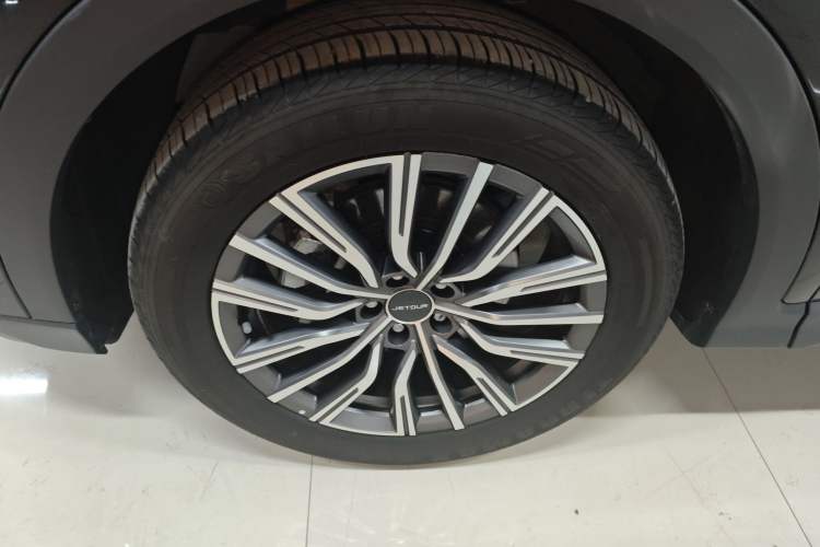 Used JETOUR X70 PLUS 2024 Champion Edition 1.5T DCT Champion PRO 5-Seater Exterior 3