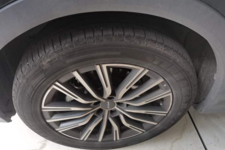 Used JETOUR X70 PLUS 2024 Champion Edition 1.5T DCT Champion MAX+ 5-seater Exterior 4