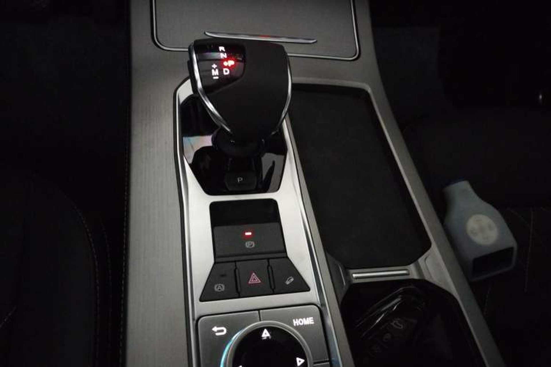 Used JETOUR X70 PLUS 2024 Champion Edition 1.5T DCT Champion MAX+ 5-seater Gear Lever