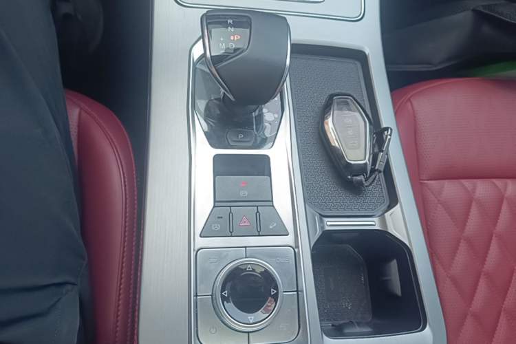 Used JETOUR X70 PLUS 2024 Champion Edition 1.5T DCT Champion PRO 5-Seater Gear Lever