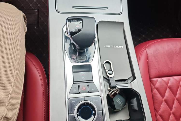 Used JETOUR X70 PLUS 2024 Champion Edition 1.5T DCT Champion MAX+ 5-seater Gear Lever