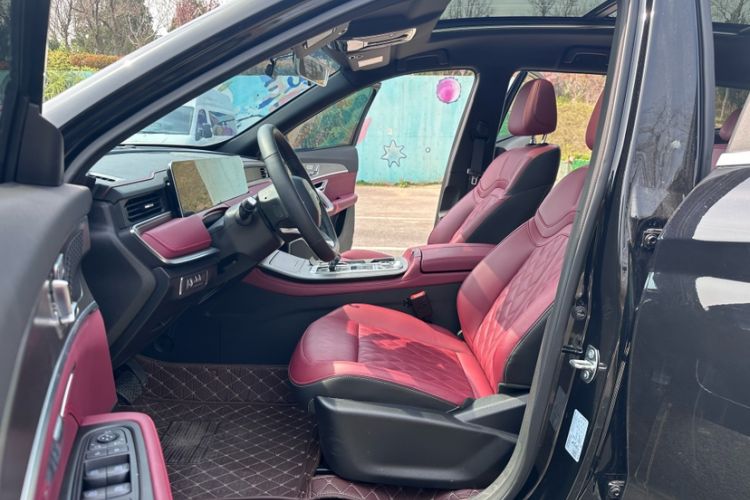 Used JETOUR X70 PLUS 2024 Champion Edition 1.5T DCT Champion MAX+ 5-seater Interior 2