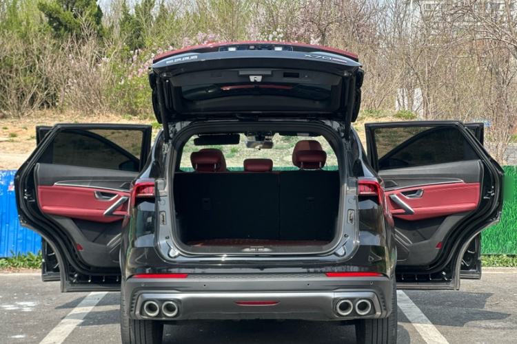 Used JETOUR X70 PLUS 2024 Champion Edition 1.5T DCT Champion MAX+ 5-seater Interior 6