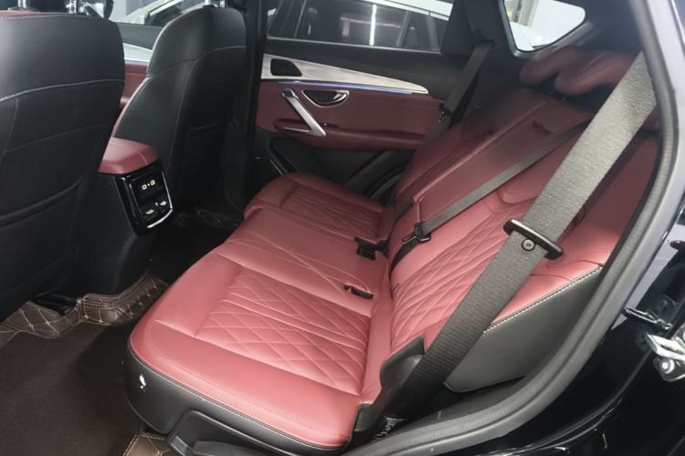Used JETOUR X70 PLUS 2024 1.6T DCT Luxury Edition 7-Seater Left Rear Seat