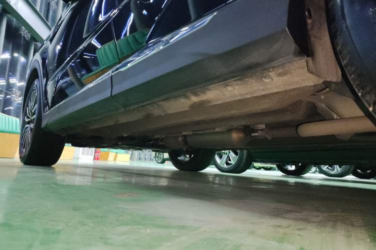 Used JETOUR X70 PLUS 2024 Champion Edition 1.5T DCT Champion PRO 7-Seater Left Side Sill