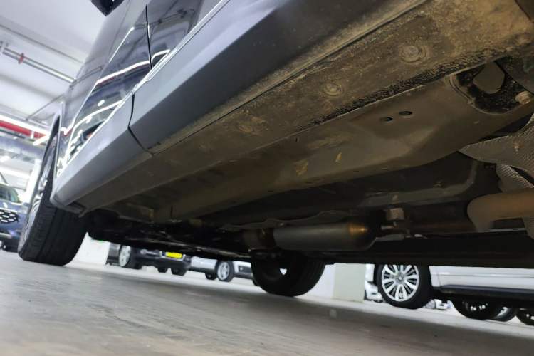 Used JETOUR X70 PLUS 2024 Champion Edition 1.5T DCT Champion MAX 5-Seater Left Side Sill