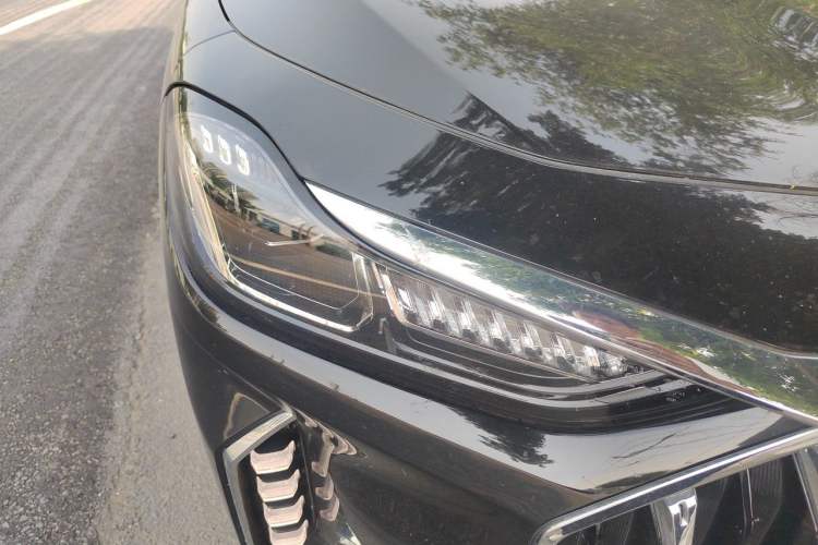 Used JETOUR X70 PLUS 2024 Champion Edition 1.5T DCT Champion PRO 5-Seater Right Front Headlight