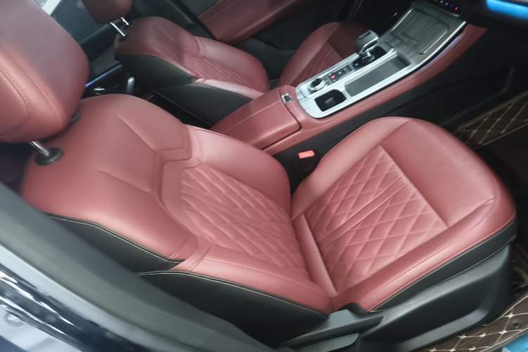 Used JETOUR X70 PLUS 2024 1.6T DCT Luxury Edition 7-Seater Right Front Seat