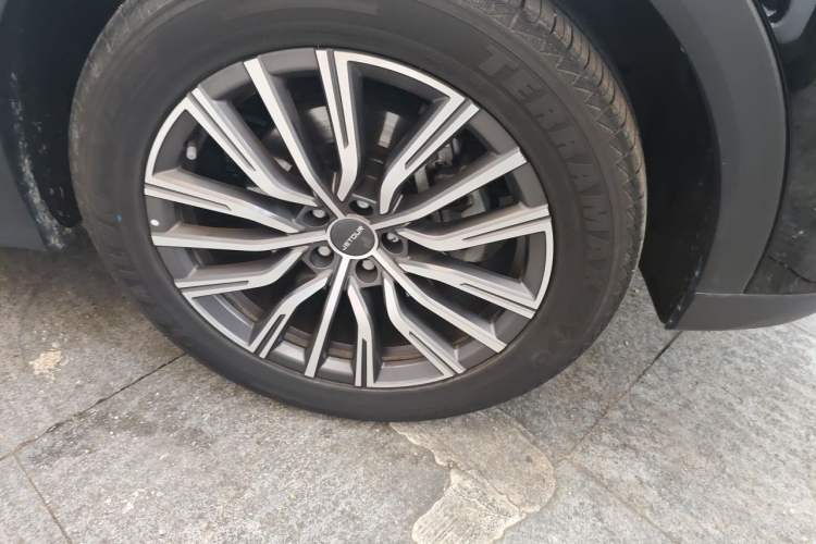 Used JETOUR X70 PLUS 2024 Champion Edition 1.5T DCT Champion MAX 7-Seater Right Front Wheel Hub