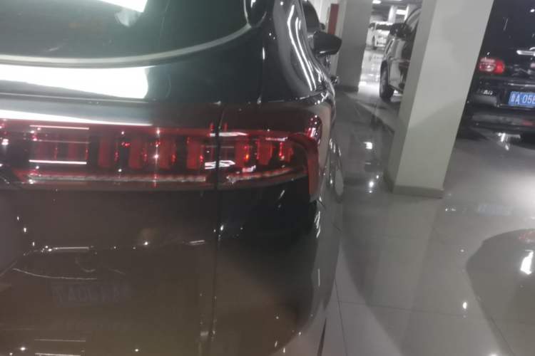 Used JETOUR X70 PLUS 2024 Champion Edition 1.5T DCT Champion PRO 5-Seater Right Rear Taillight