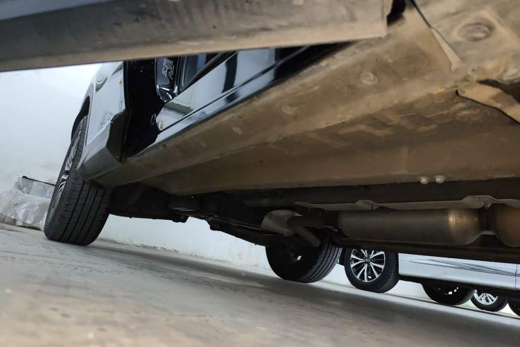 Used JETOUR X70 PLUS 2024 Champion Edition 1.5T DCT Champion MAX 5-Seater Right Side Sill