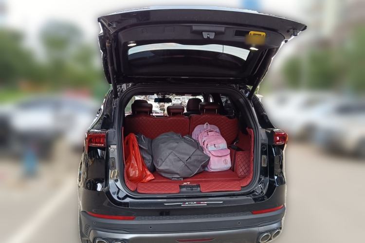 Used JETOUR X70 PLUS 2024 Champion Edition 1.5T DCT Champion MAX 7-Seater Trunk
