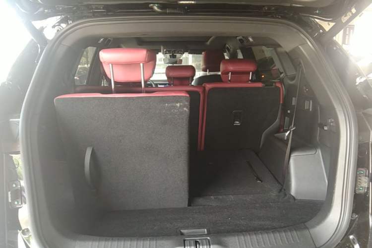 Used JETOUR X70 PLUS 2024 Champion Edition 1.5T DCT Champion MAX 7-Seater Trunk