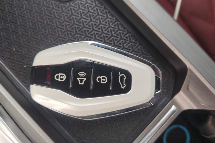 Used JETOUR X70 PLUS 2024 Champion Edition 1.5T DCT Champion PRO 5-Seater Vehicle Key