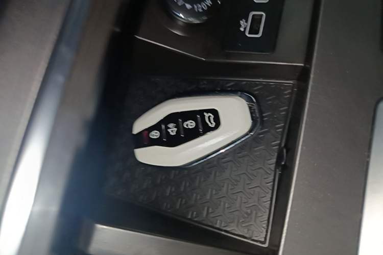 Used JETOUR X70 PLUS 2024 Champion Edition 1.5T DCT Champion PRO 5-Seater Vehicle Key