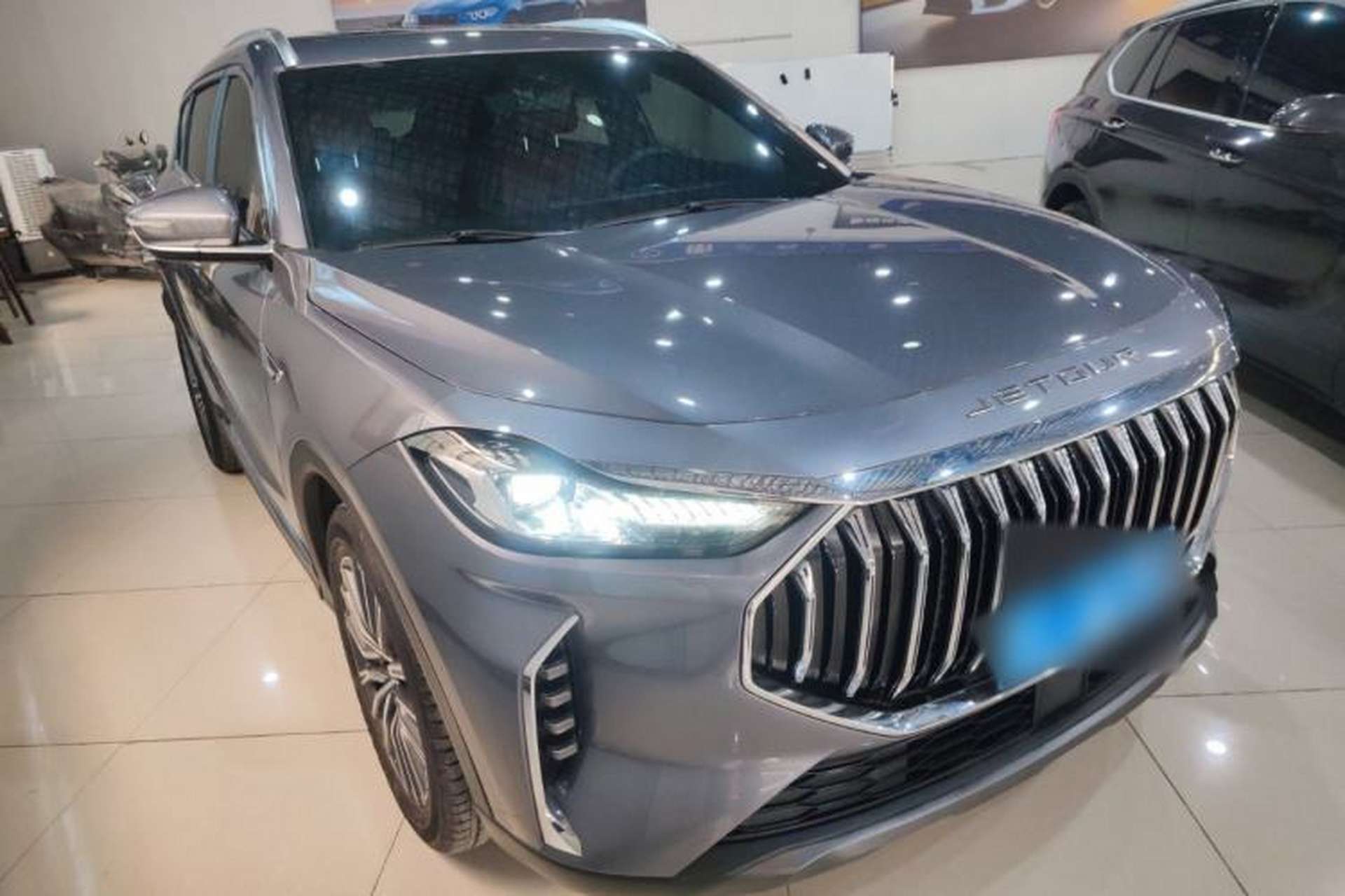 Used JETOUR X70 PLUS 2024 Champion Edition 1.5T DCT Champion MAX+ 5-seater Front Right 45 Deg