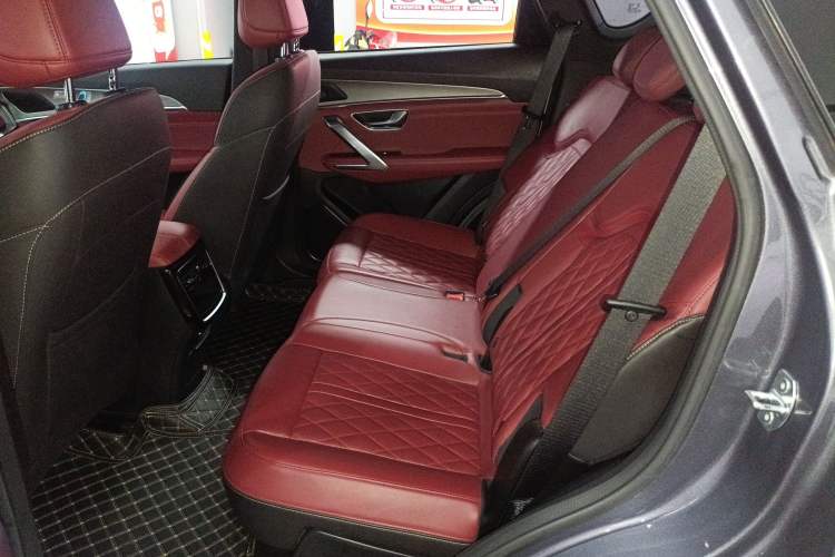 Used JETOUR X70 PLUS 2024 Champion Edition 1.5T DCT Champion MAX+ 5-seater Interior 4