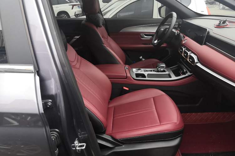 Used JETOUR X70 PLUS 2024 Champion Edition 1.5T DCT Champion MAX 5-Seater Right Front Seat