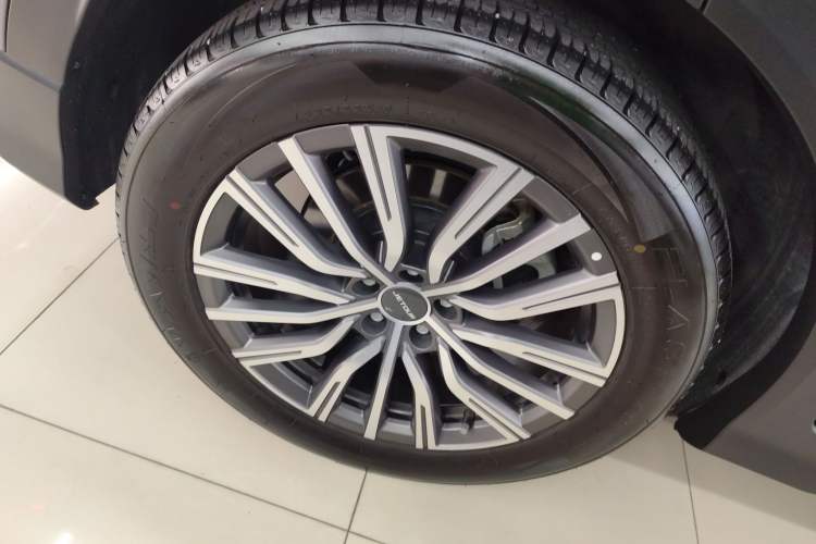 Used JETOUR X70 PLUS 2024 Champion Edition 1.5T DCT Champion MAX+ 7-Seater Right Rear Wheel Hub