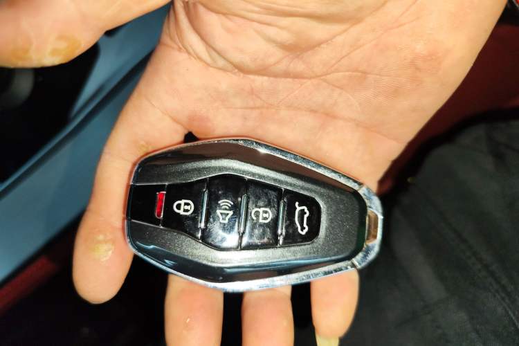 Used JETOUR X70 PLUS 2024 Champion Edition 1.5T DCT Champion MAX+ 7-Seater Vehicle Key