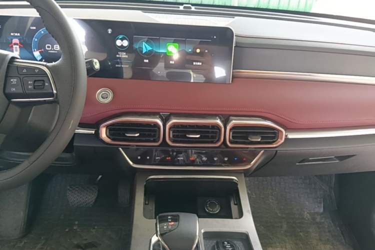 Used JETOUR X70 PLUS 2024 Champion Edition 1.5T DCT Champion PRO 7-Seater Audio And AC Panel