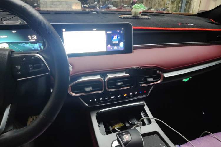 Used JETOUR X70 PLUS 2024 Champion Edition 1.5T DCT Champion MAX 5-Seater Audio And AC Panel