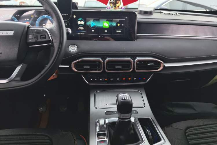Used JETOUR X70 PLUS 2024 Champion Edition 1.5T Manual 7-Seater Audio And AC Panel
