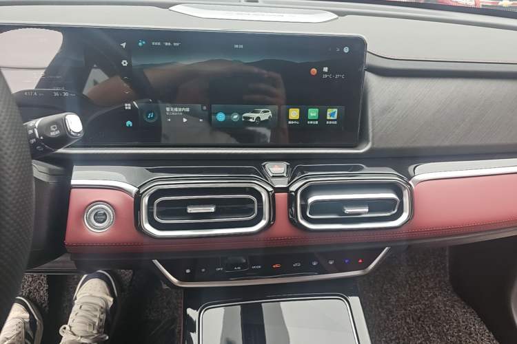 Used JETOUR X70 PLUS 2024 Champion Edition 1.5T DCT Champion PRO 5-Seater Audio And AC Panel
