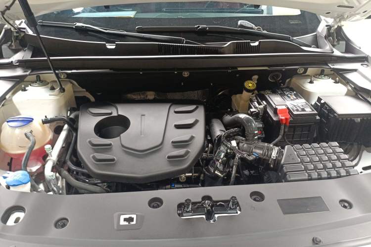 Used JETOUR X70 PLUS 2024 Champion Edition 1.5T DCT Champion MAX 5-Seater Engine Bay
