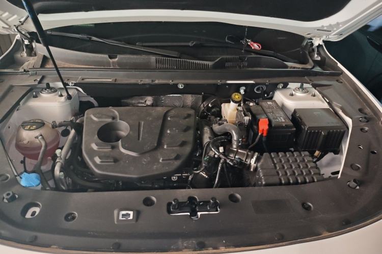 Used JETOUR X70 PLUS 2024 Champion Edition 1.5T DCT Champion MAX 5-Seater Engine Bay