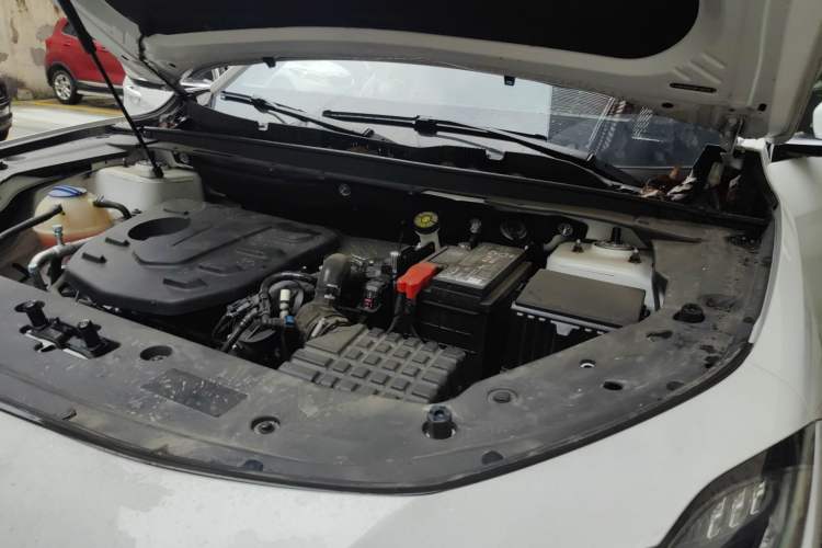 Used JETOUR X70 PLUS 2024 Champion Edition 1.5T DCT Champion MAX 5-Seater Engine Bay Left