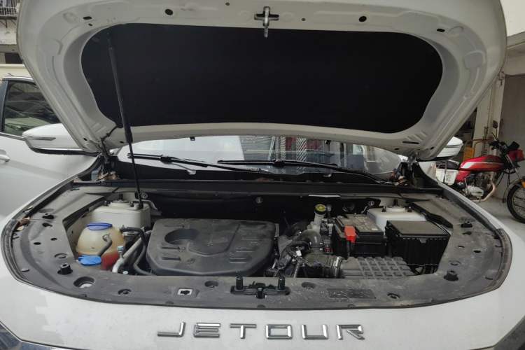 Used JETOUR X70 PLUS 2024 Champion Edition 1.5T DCT Champion MAX 5-Seater Engine Bay